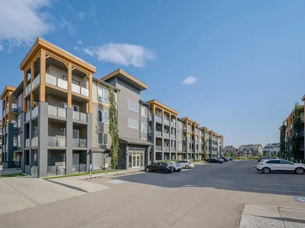 100 E Auburn Meadows Mnr SE #305, Calgary, AB T3M 3H2