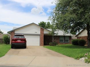 1529 E 75th St, Tulsa, OK 74136