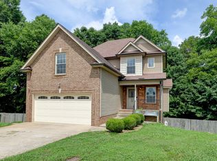 2720 Arthurs Ct, Clarksville, TN 37040