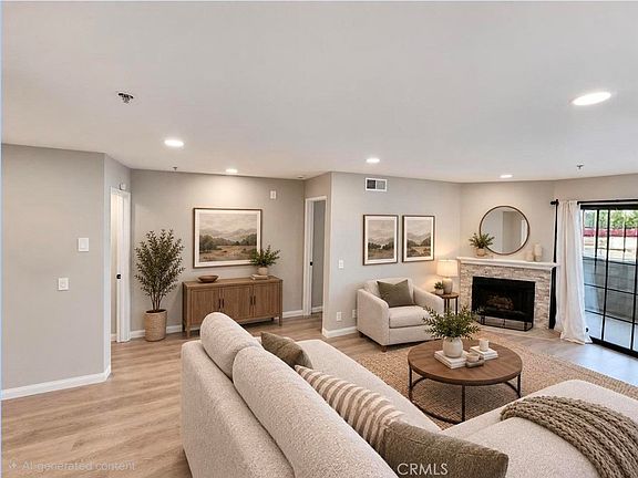 4th image of 6545 Reseda Blvd Unit 3