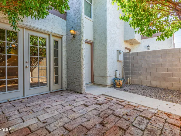 6811 S JENTILLY Lane, Tempe, AZ 85283