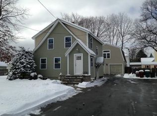 117 Dingwell St, Lowell, MA 01851