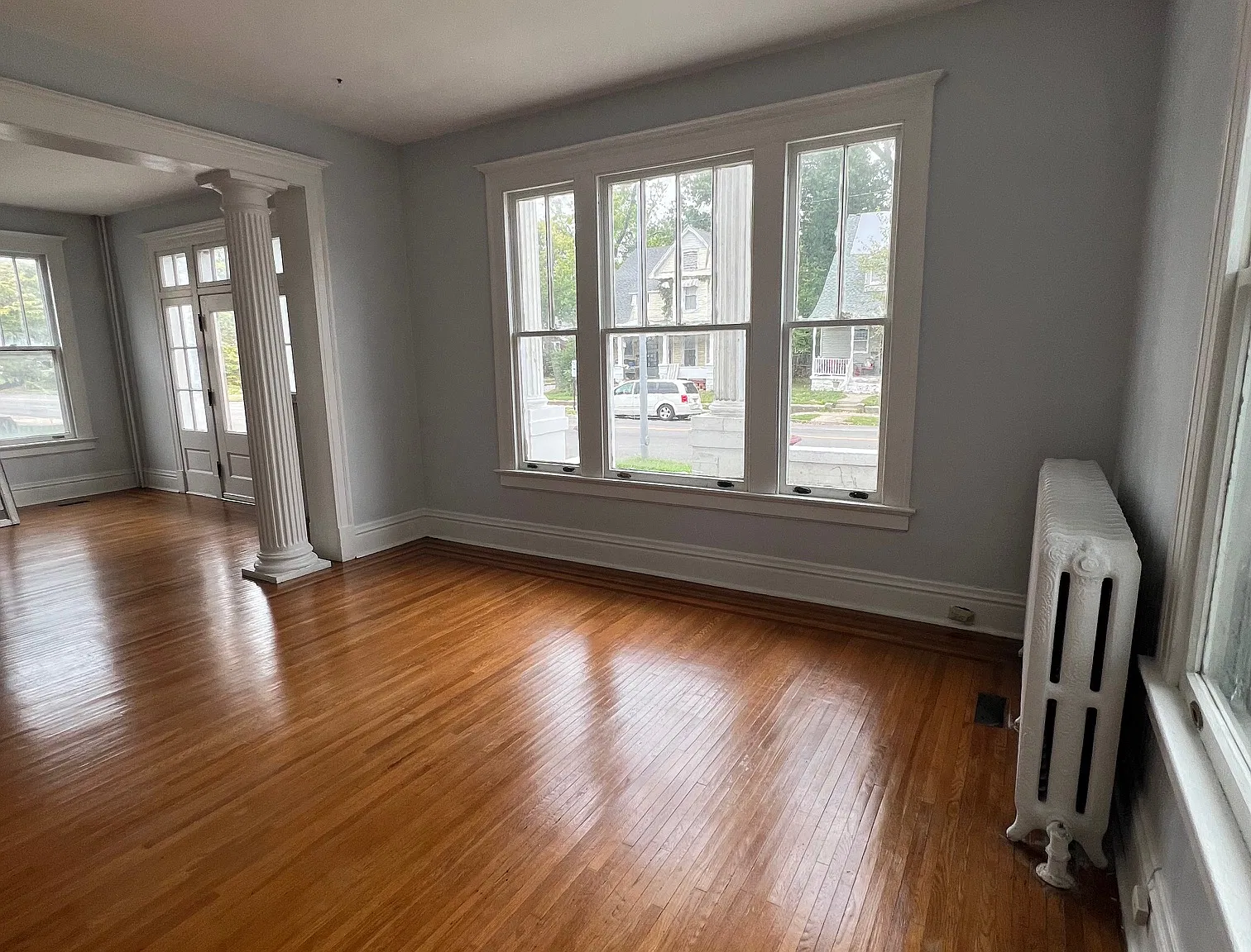 4 bed, 1.5 bath, 2900 sqft, $1,900 — Photo 3
