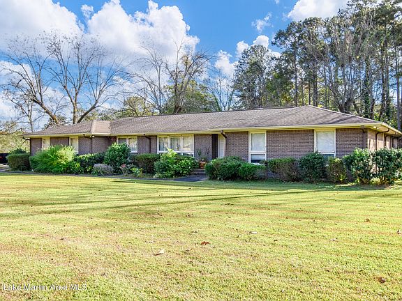 5th image of 2295 Dobbs Cir