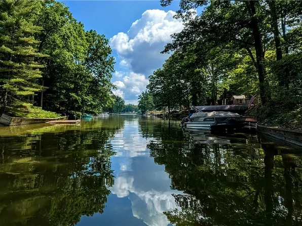 348 Rome Ter, Roaming Shores, OH 44084