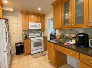 315 Knickerbocker Rd, Englewood, NJ 07631