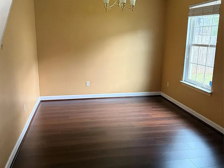 3327 Buckvalley Dr — Photo 3