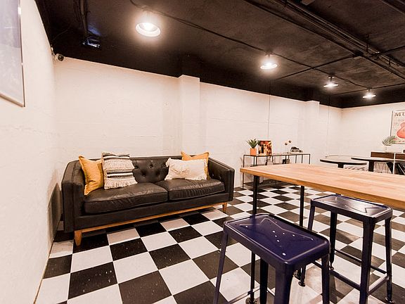 Seattle Apartments - Muse Apartments - Clubhouse 1