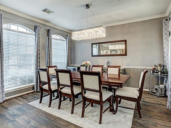 4th image of 1413 Whispering Pines Dr APT 7