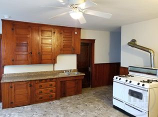 350 Wood Ave #2R, Woonsocket, RI 02895