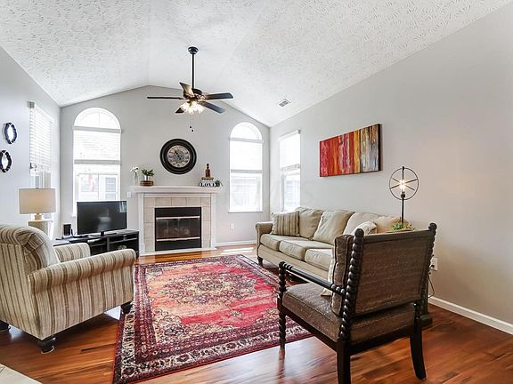 4th image of 6136 Brickside Dr #20-613