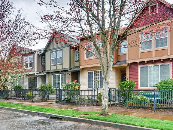 3rd image of 1218 SE Tamango St