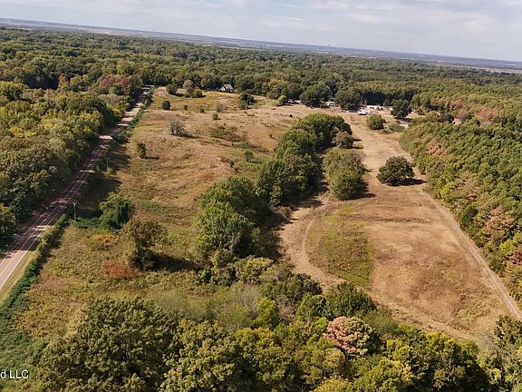 3rd image of Bluff Rd