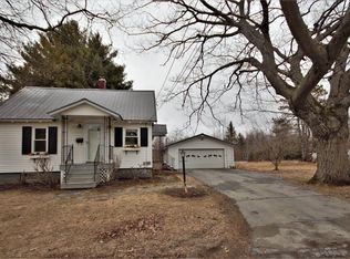 52 Century St, Brewer, ME 04412