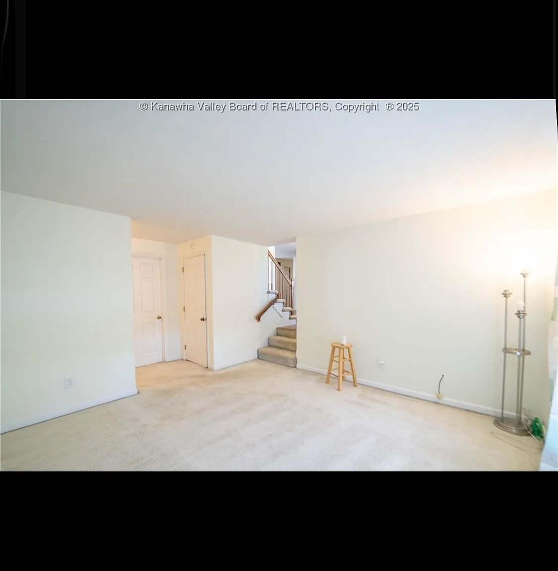 5 bed, 3.5 bath, 3046 sqft, $2,100 — Photo 4