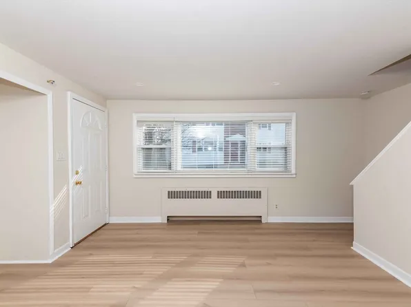 579 Union Ave #73F, Framingham, MA 01702