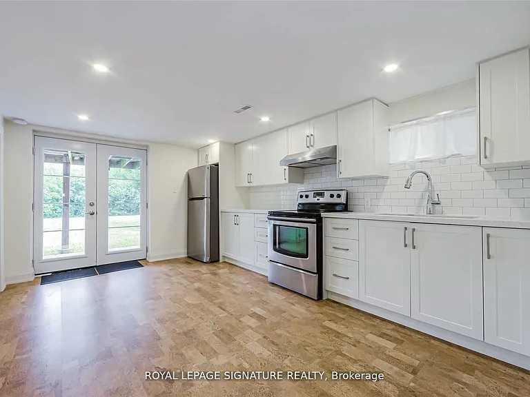 91 Tamarack Dr #BASEMENT — Photo 2