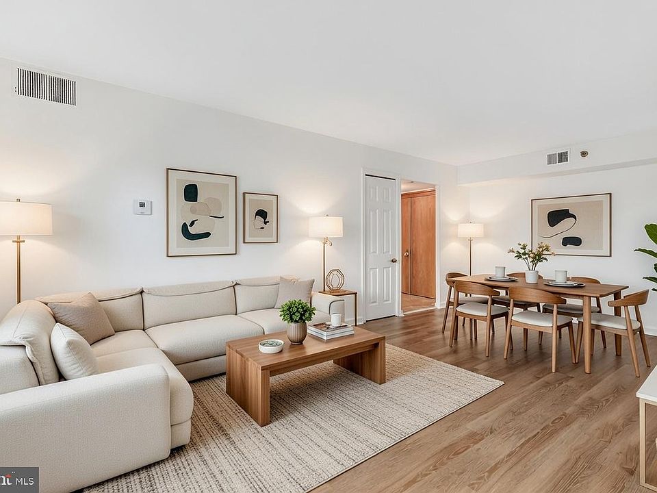 1st image of 1301 N Courthouse Rd APT 705