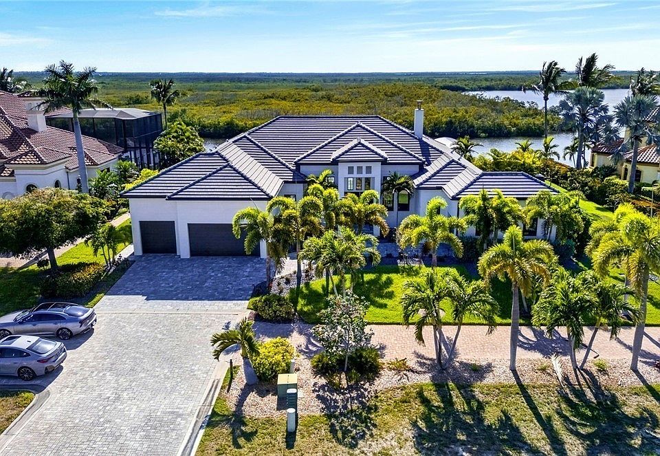 1st image of 872 W Cape Estates Cir