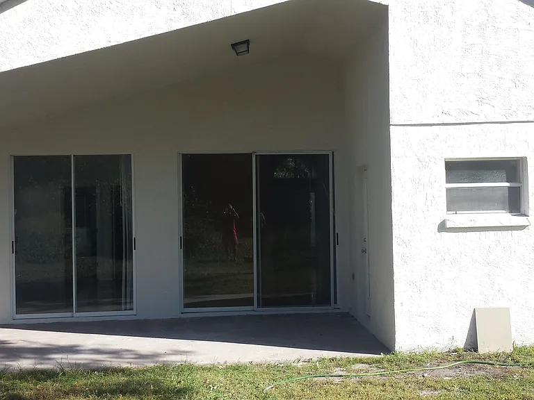 9402 Hidden Water Cir — Photo 9