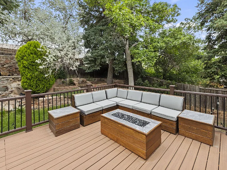 830 Red Mesa Dr — Photo 33