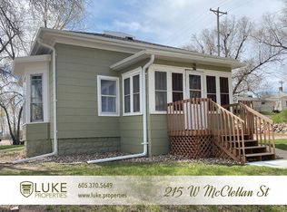 215 W McClellan St, Sioux Falls, SD 57104