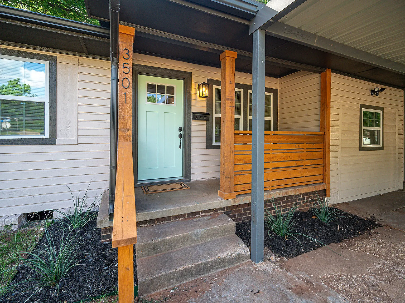 3501 Sycamore Drive - 1 — Photo 3