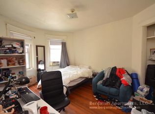 1381 Commonwealth Ave APT 5, Allston, MA 02134