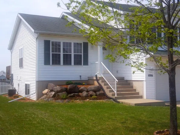 1086 N Pine St, Sun Prairie, WI 53590