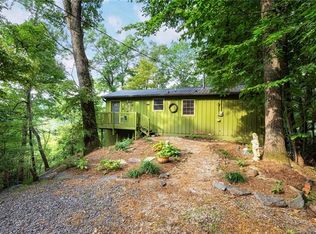 20 Kimberly Rd, Black Mountain, NC 28711