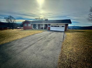 173 Rocky Hill Rd, Ronceverte, WV 24970