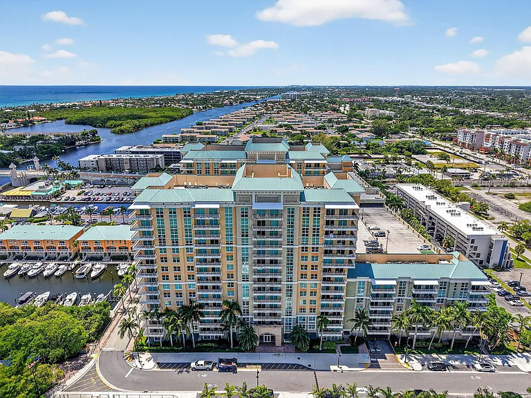 625 Casa Loma Blvd #306 — Photo 43