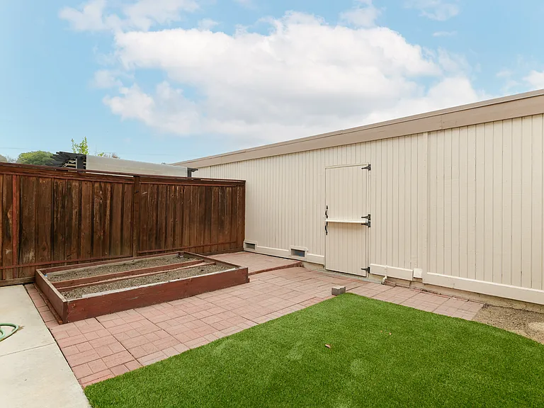 2804 Via Ricardo — Photo 15