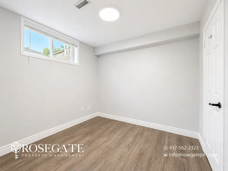 60 Cassandra Dr #2 — Photo 10