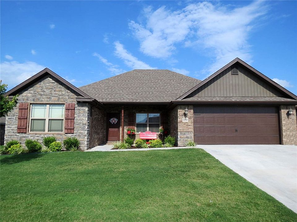 1st image of 12528 Barranger Dr