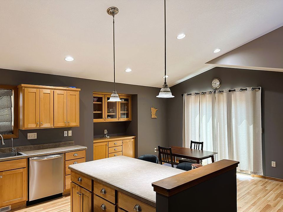 Kitchen/dining area