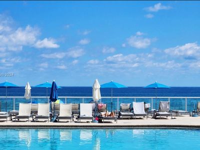 19201 Collins Ave #903, North Miami Beach, FL, 33160