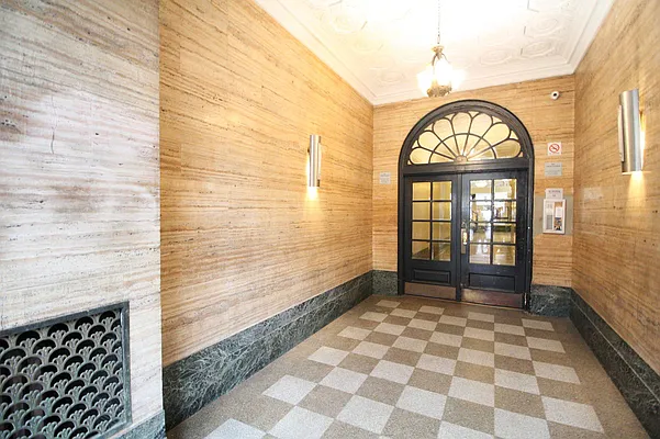 Rented by Wave Real Estate Group | media 15