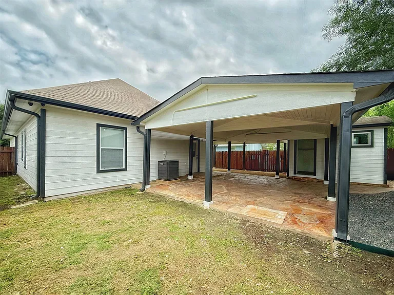 6915 Villita Avenida St — Photo 21