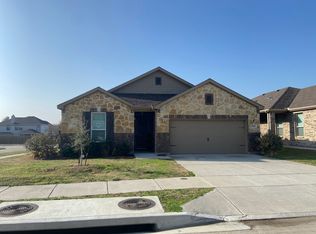 641 Fox View Dr, Fort Worth, TX 76131