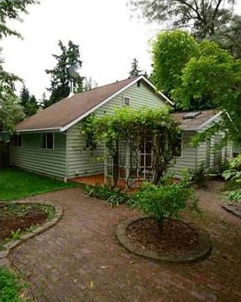5th image of 15719 126th Ave NE