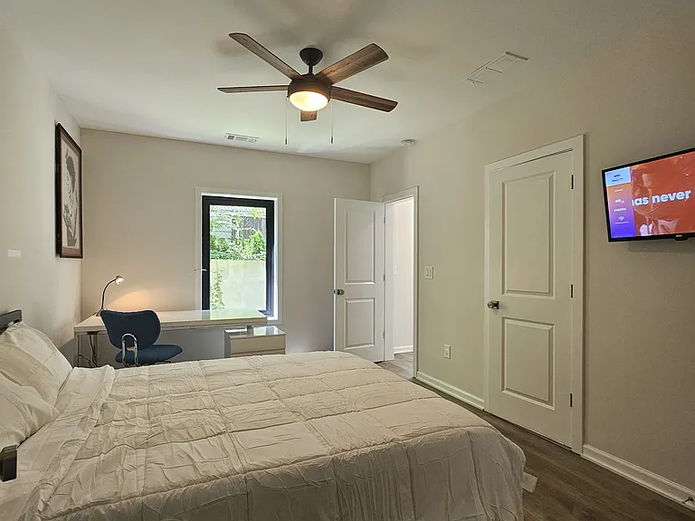 1055 Tumlin St NW #B — Photo 19