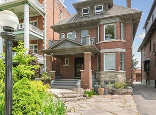 335 Palmerston Blvd #1, Toronto, ON M6G 2N5