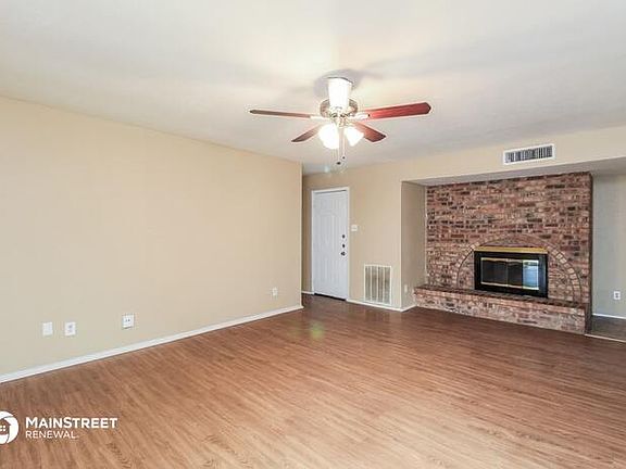 4th image of 9722 Sophora Cir