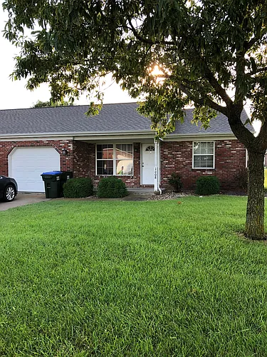 1008 Country Club Dr Photo 1