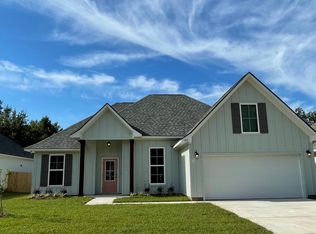 143 Le Moyne St, Bay Saint Louis, MS 39520