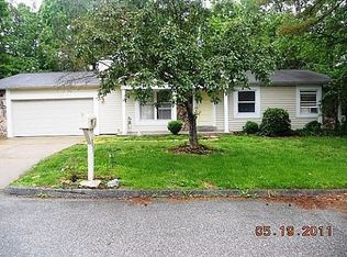 607 Blue Cove Ter, Lake Saint Louis, MO 63367