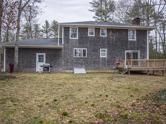 5th image of 863 Plymouth St