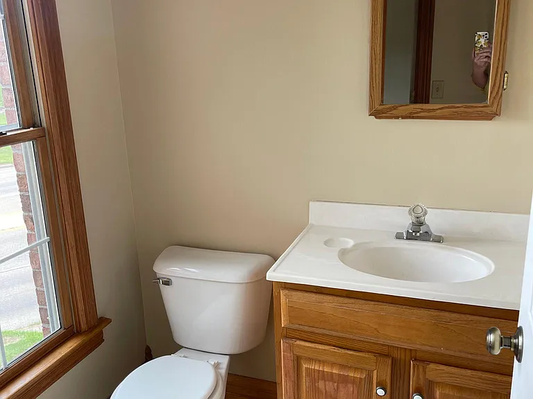 1776 Kauffman Ave — Photo 7