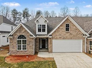 15 Asher Ln, Greensboro, NC 27455